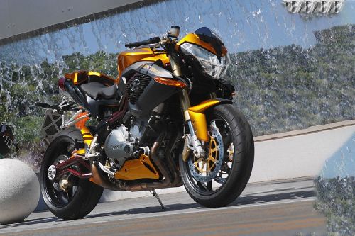 Benelli Caferacer Slant Rear View Full Image