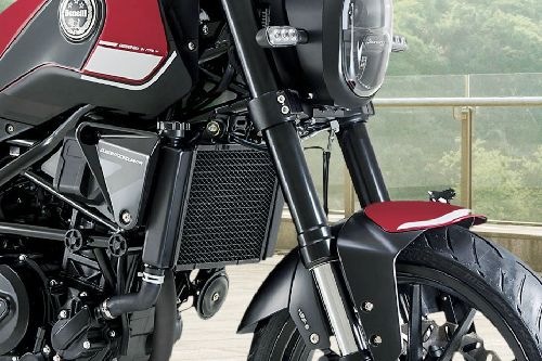 sistem pendinginan Benelli Leoncino 250