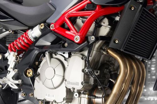 Benelli BN 600 Engine View