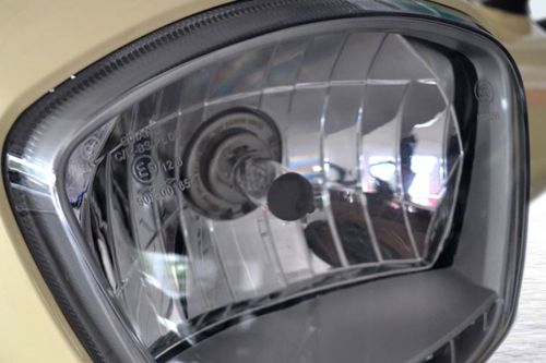 Lampu depan Benelli Seta 125