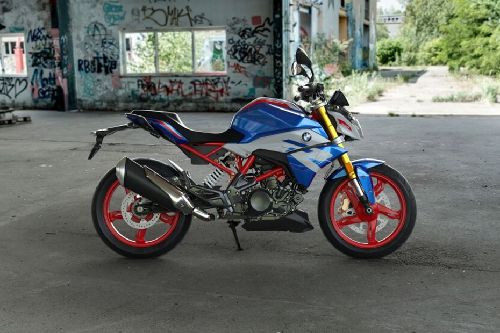 BMW G 310 R Right Side Viewfull Image