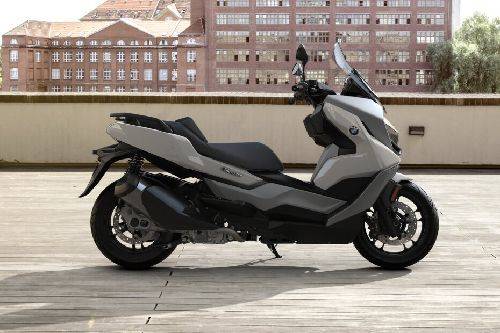 Samping kanan BMW C 400 GT