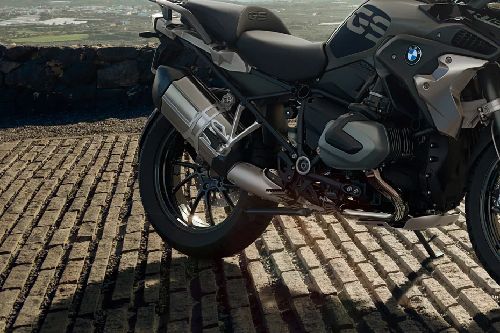 ban belakang BMW R 1250 GS