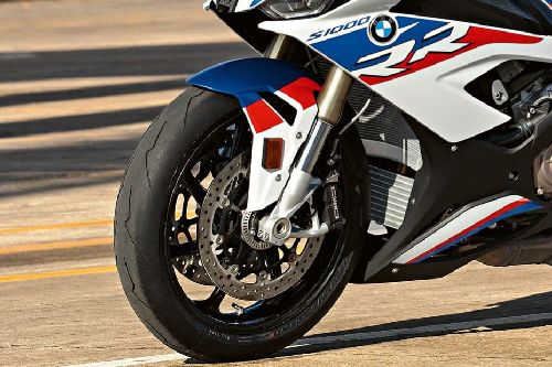 BMW S 1000 RR Front Tyre View