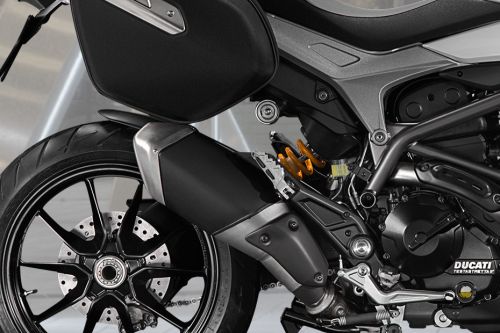 Knalpot Ducati Hyperstrada