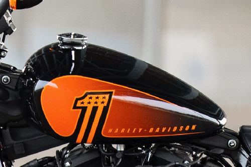 Tangki BBM Harley Davidson Street Bob