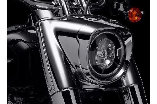Lampu depan Harley Davidson Fat Boy