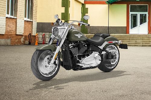 Motor Harley Davidson Fat Boy Standard 2023 di Indonesia