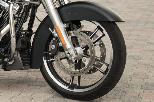 Ban depan Harley Davidson Road Glide