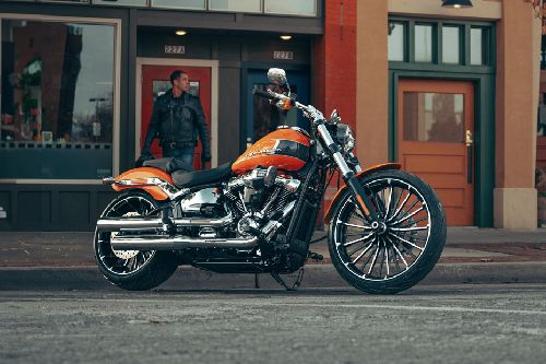 Harley Davidson Breakout 117 Standard