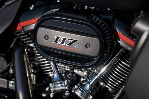 Mesin Harley Davidson CVO Street Glide