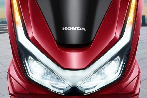 Head Light View Honda PCX160 Head Light View