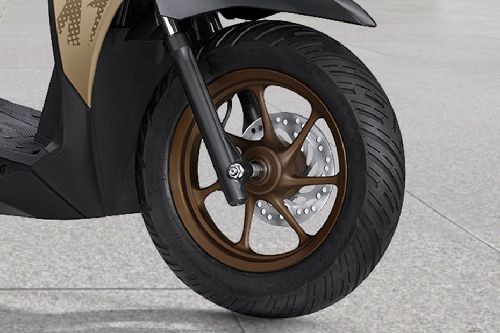 Ban depan Honda Beat Street