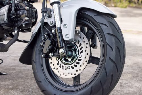 Ban depan Honda ST125 Dax