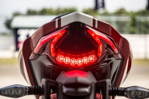TVS Apache RR 310 Price, Review 