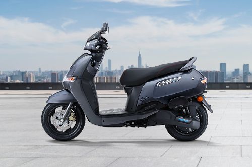 Samping Kiri TVS iQube S