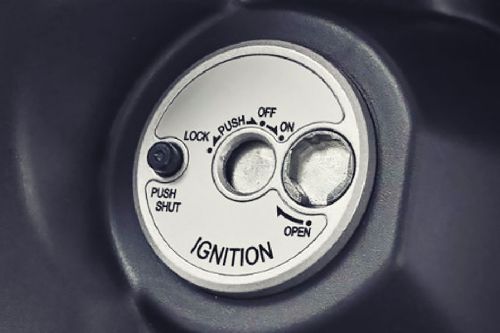 Power outlet Yamaha Vega Force