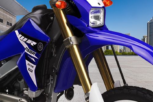Yamaha WR250 R Head Light View