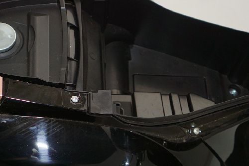 Tampak samping ruang bagasi Yamaha Fino 125