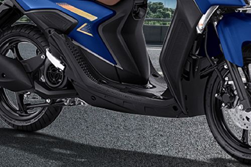 Ruang kaki Yamaha Gear 125