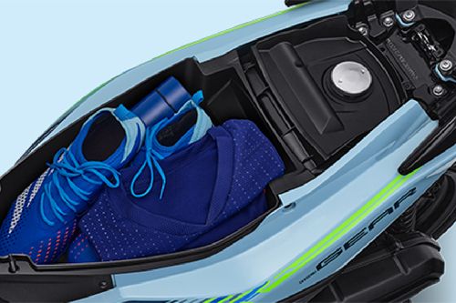 Tampak samping ruang bagasi Yamaha Gear 125