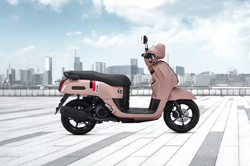 Yamaha Fazzio Right Side Viewfull Image