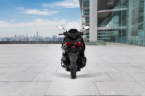 Rear Viewfull Image Yamaha Xmax Connected Rear Viewfull Image