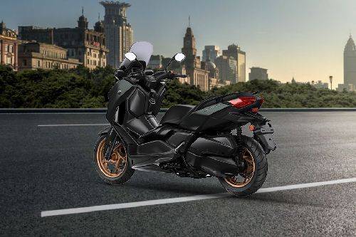 Detail Spesifikasi Dan Fitur Terbaru New Yamaha Xmax 250 Connected