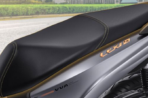 Jok Yamaha Lexi LX 155