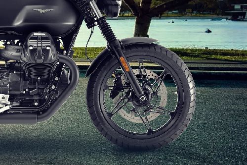 Ban depan Moto Guzzi V7 Stone
