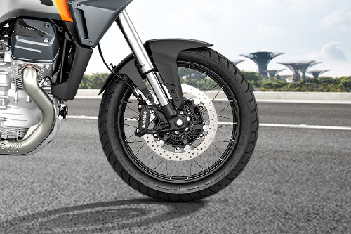 Ban depan Moto Guzzi Stelvio