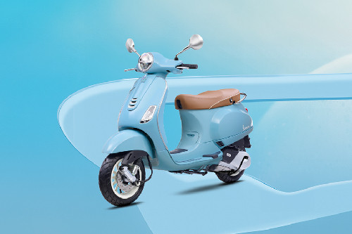 Tampak depan serong Tampak depan serong Vespa LX