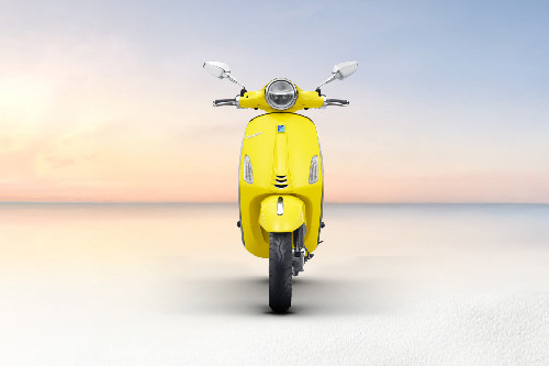 Tampak depan Tampak depan Vespa Primavera