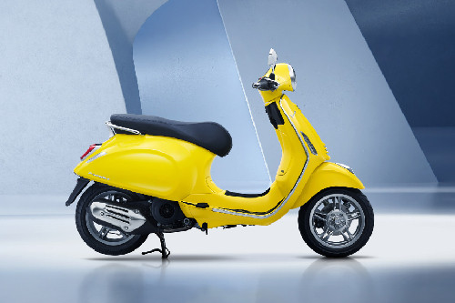 Samping kanan Samping kanan Vespa Primavera