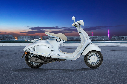 Right Side Viewfull Image Vespa 946 Snake Right Side Viewfull Image