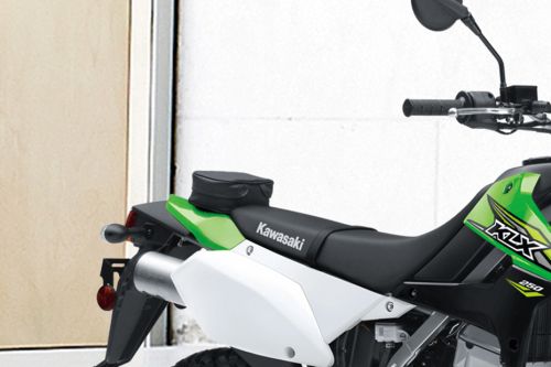 Kawasaki KLX 250 Rider Seat View