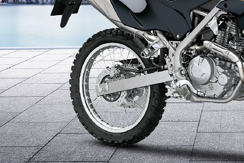 ban belakang Kawasaki KLX 230