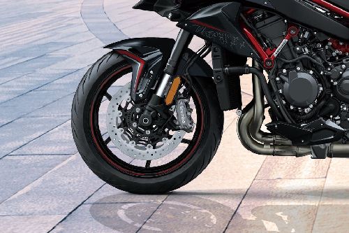 Front Tyre View Kawasaki ZH2 Front Tyre View