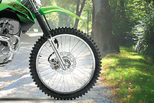 Front Tyre View Kawasaki KLX 140R Front Tyre View