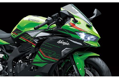 Lampu depan Kawasaki Ninja ZX-4RR