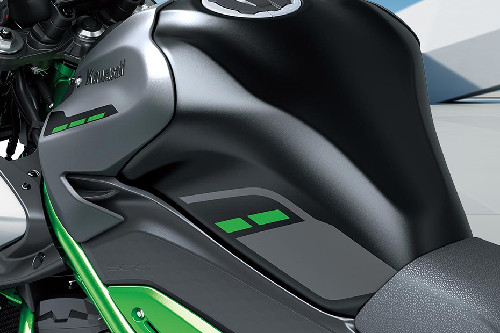 Fuel Tank View Kawasaki Z900 SE Fuel Tank View