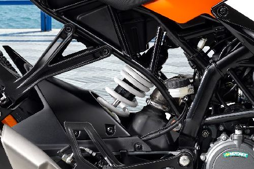 Suspensi belakang KTM RC 250