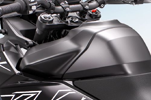 Fuel Tank View KTM 890 SMT Fuel Tank View