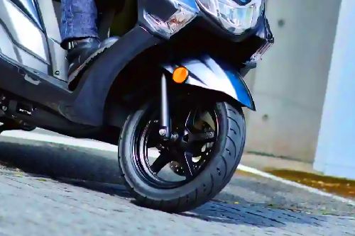 Ban depan Suzuki Burgman Street 125 EX