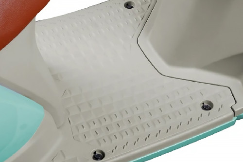 Ruang kaki Suzuki Access 125