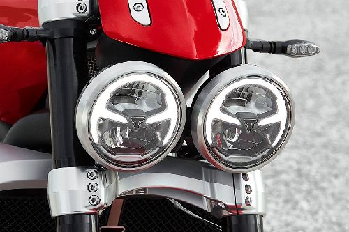 Lampu depan Triumph Rocket 3