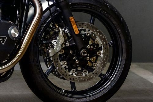 Rem depan Triumph Speed Twin