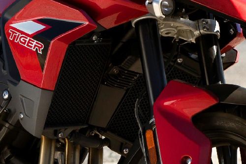 sistem pendinginan Triumph Tiger 900