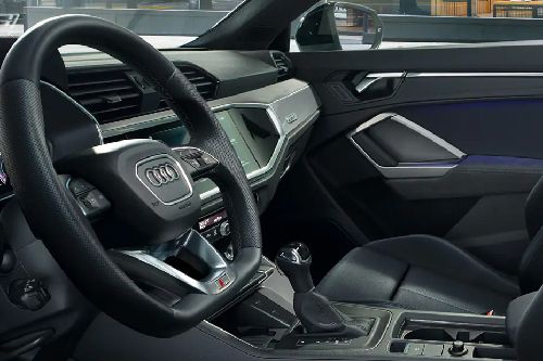 Dashboard View of Q3 Sportback