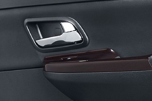 Handle pintu dalam Wuling Confero S
